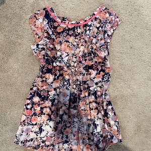 Motherhood Maternity. Floral blouse. Super cute for work or night out